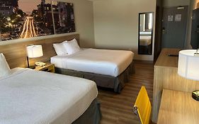 Days Inn By Wyndham Near Kansas Speedway